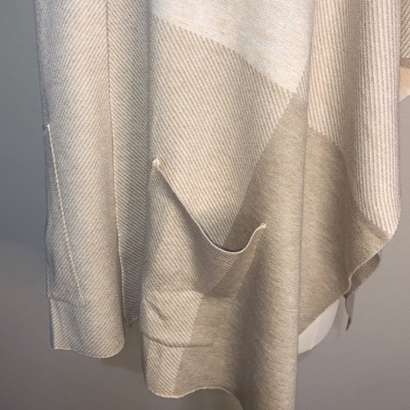 La Fiorentina Wrap One Size in Oatmeal/Beige color - Picture 6 of 9